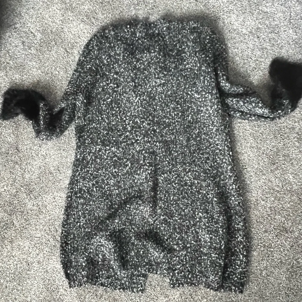 Elle Cardigan. Sz. Small - Picture 6 of 6